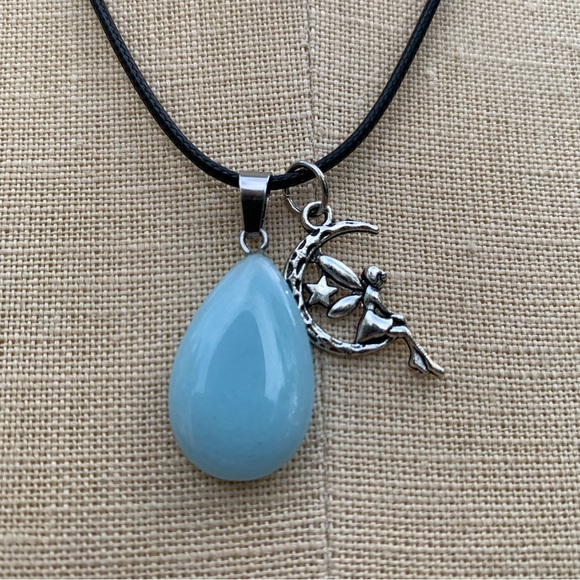 Handmade Teardrop Stone Amulet with Fairy Angel Star & Moon Charm - Picture 4 of 9